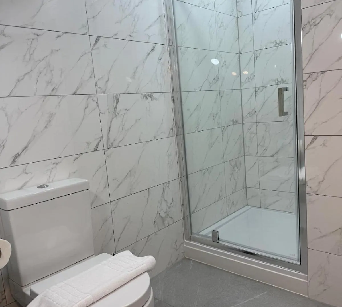 Lejlighed Spacious 4 Bed 4 Bath Stay With Free Parking Brightside Storbritannien